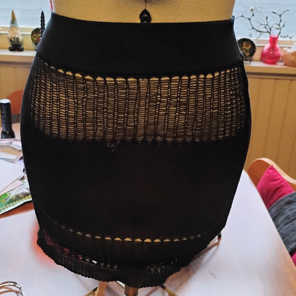 Sexy Black Knit Mini Skirt